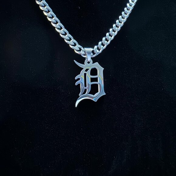 Detroit Tigers Necklace - 5mm Cuban - 22" Silver Chain - MLB - Baseball - Picture 2 of 2